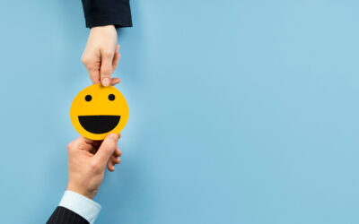 Como encantar o cliente com um atendimento de excelência Como encantar o cliente por meio de um atendimento rápido, integrado e personalizado
